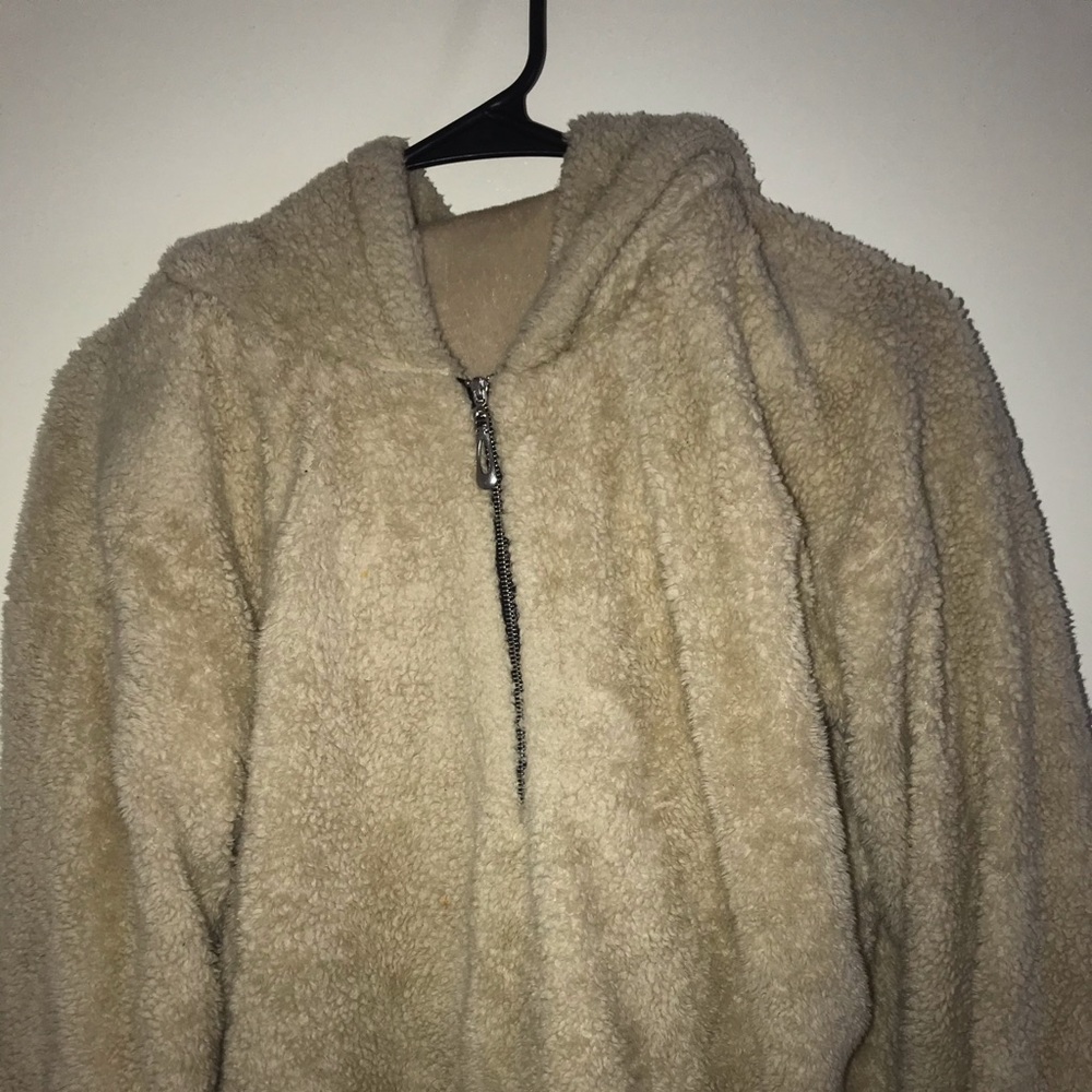 Very soft and comfy Sherpa hooded sweater
